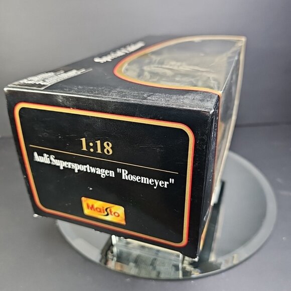 Maisto 1998 Silver AUDI Supersportwagon Rosemeyer 1:18 Scale DIECAST Car And Box - Picture 10 of 15